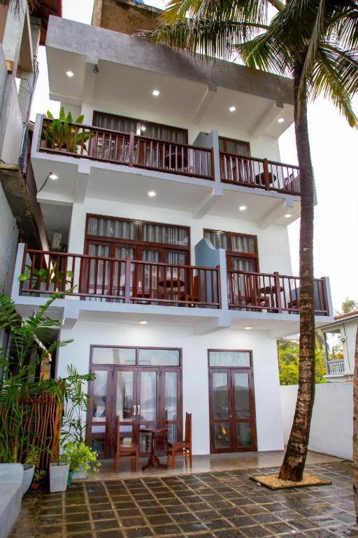 Asa Bay Beach Resort Talpe Esterno foto