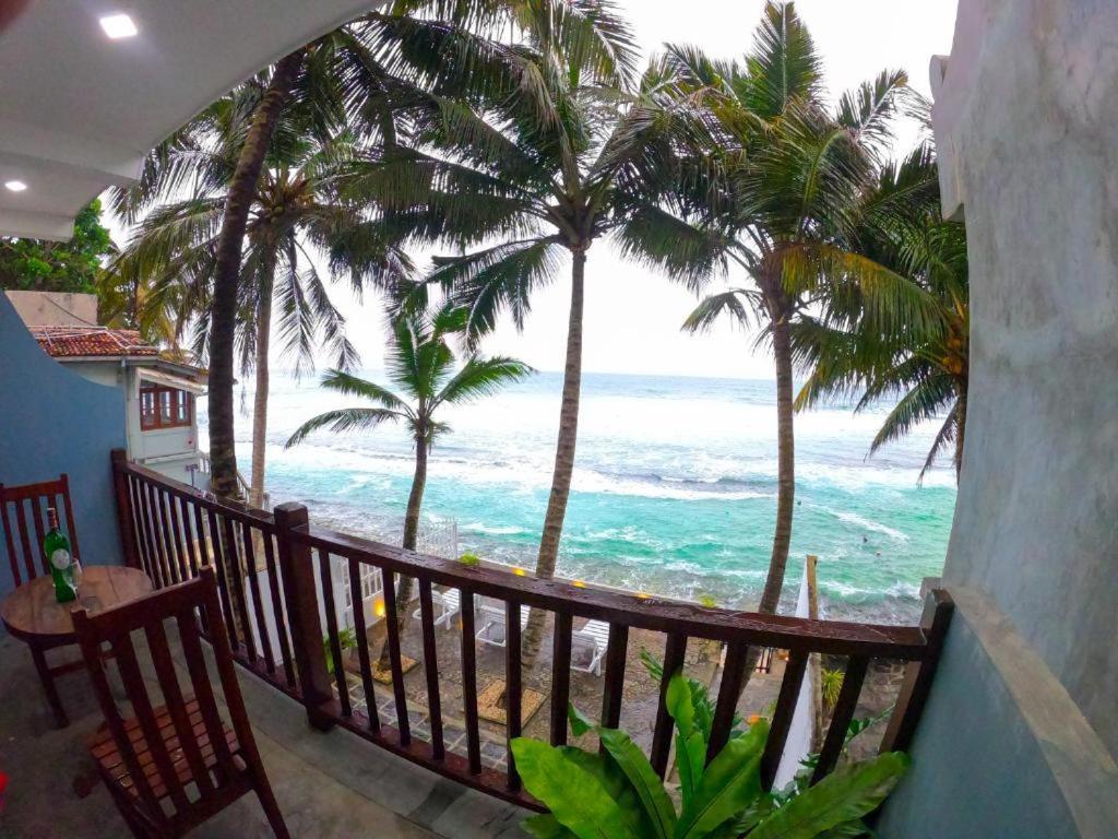 Asa Bay Beach Resort Talpe Esterno foto